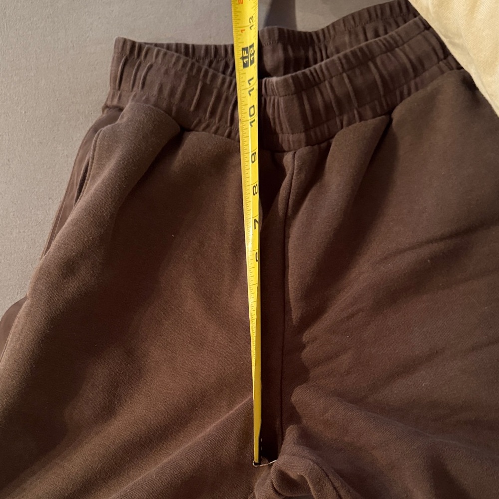 ALO Yoga Brown Snap-Detail Track Pants - Picture 8 of 9